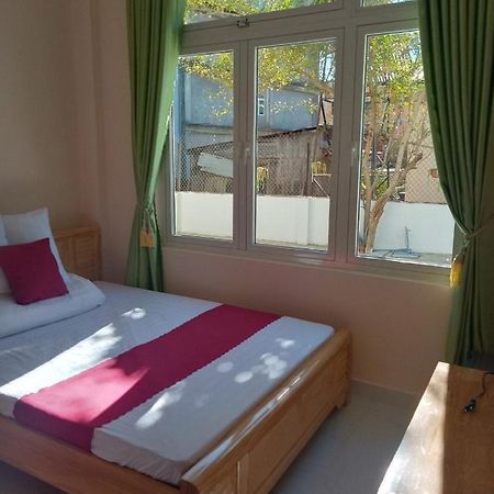 Mango Hotel Dalat Екстериор снимка