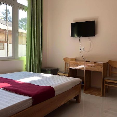 Mango Hotel Dalat Екстериор снимка