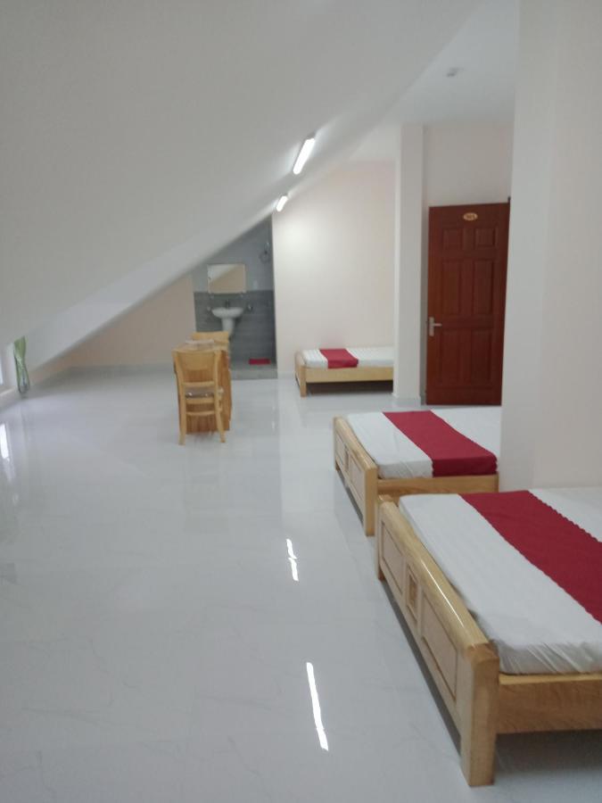 Mango Hotel Dalat Екстериор снимка